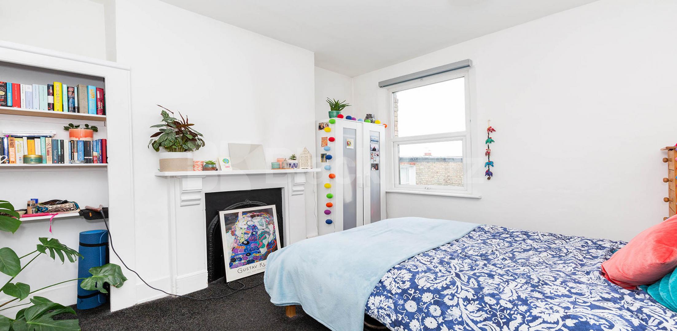			NEW INSTRUCTION!, 2 Bedroom, 1 bath, 1 reception Flat			 Falkland Road, HARINGEY LADDER